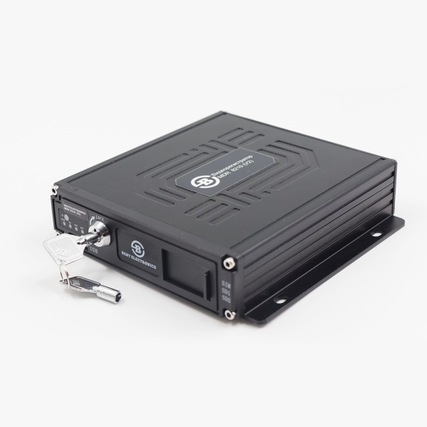 Видеорегистратор 4-канальный Best Electronics MDR 8210 (V.2) (4G, GPS)